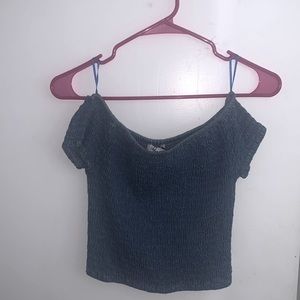 URBAN HERITAGE Cropped Top